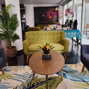 3* Hotell Waikiki